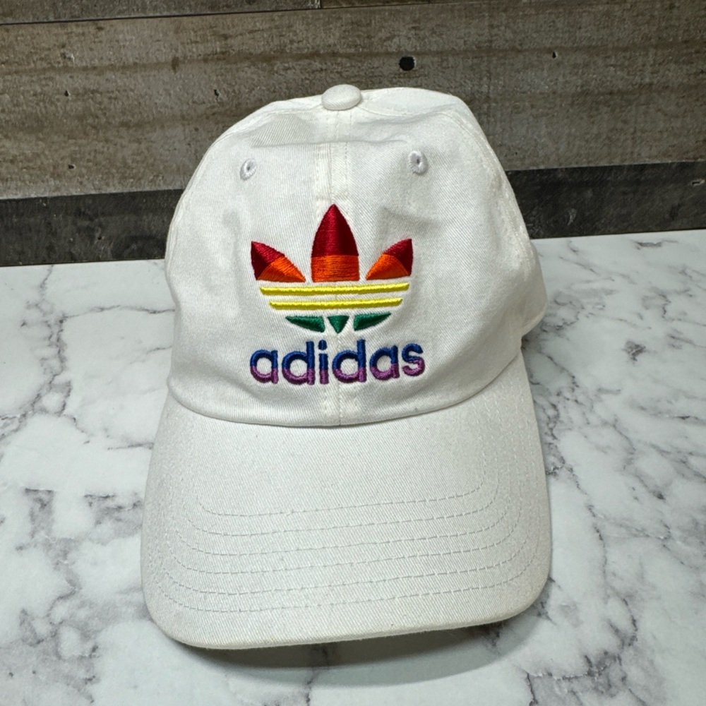 Adidas pride hat